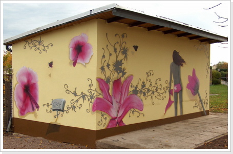 "in voller Bl&uuml;te" Fassadengestaltung